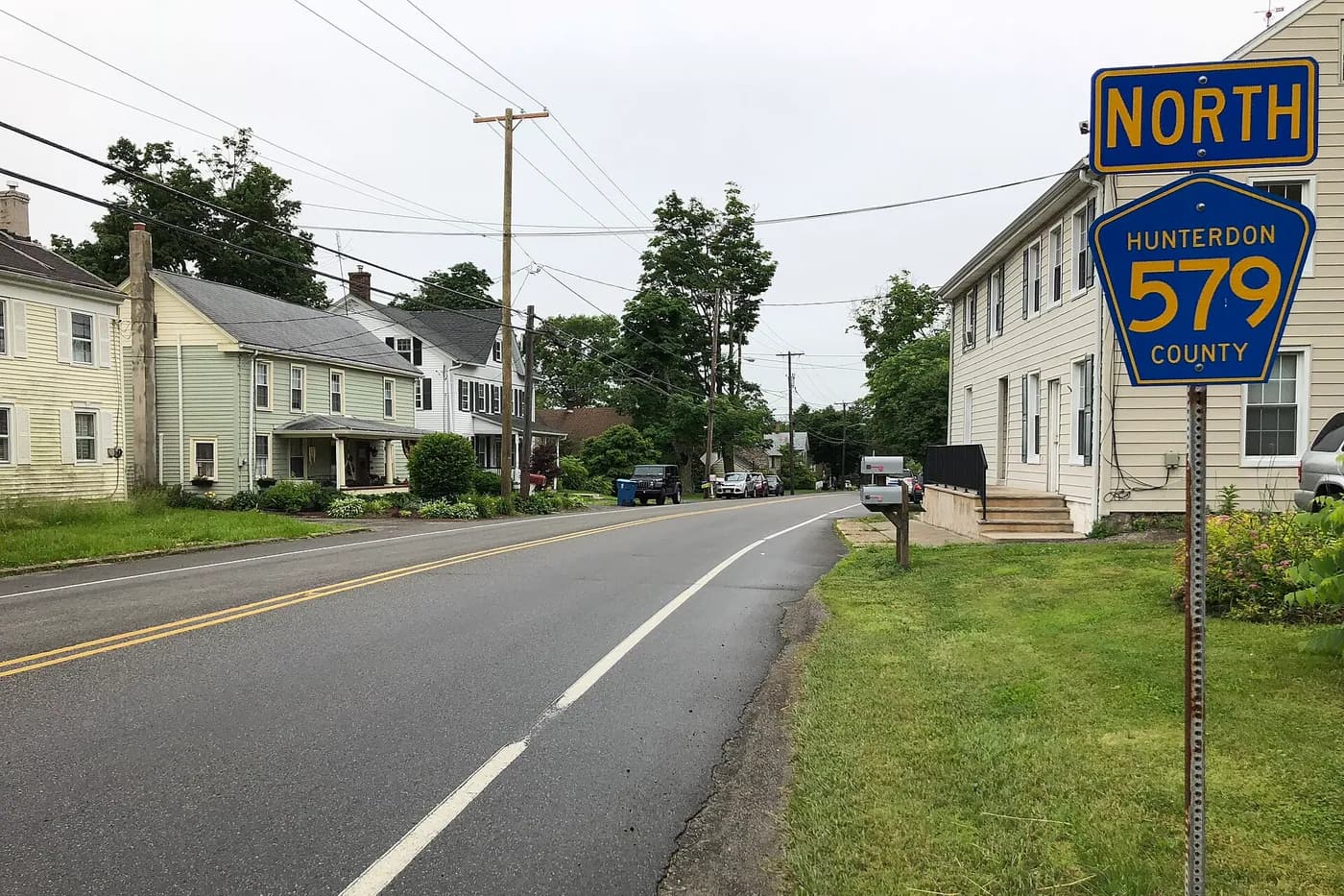 Quakertown Road passing farmland in Franklin Township, New Jersey